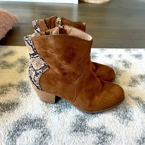 Torrid ankle booties. Size 7.5. Dark tan color with faux snakeskin on back.